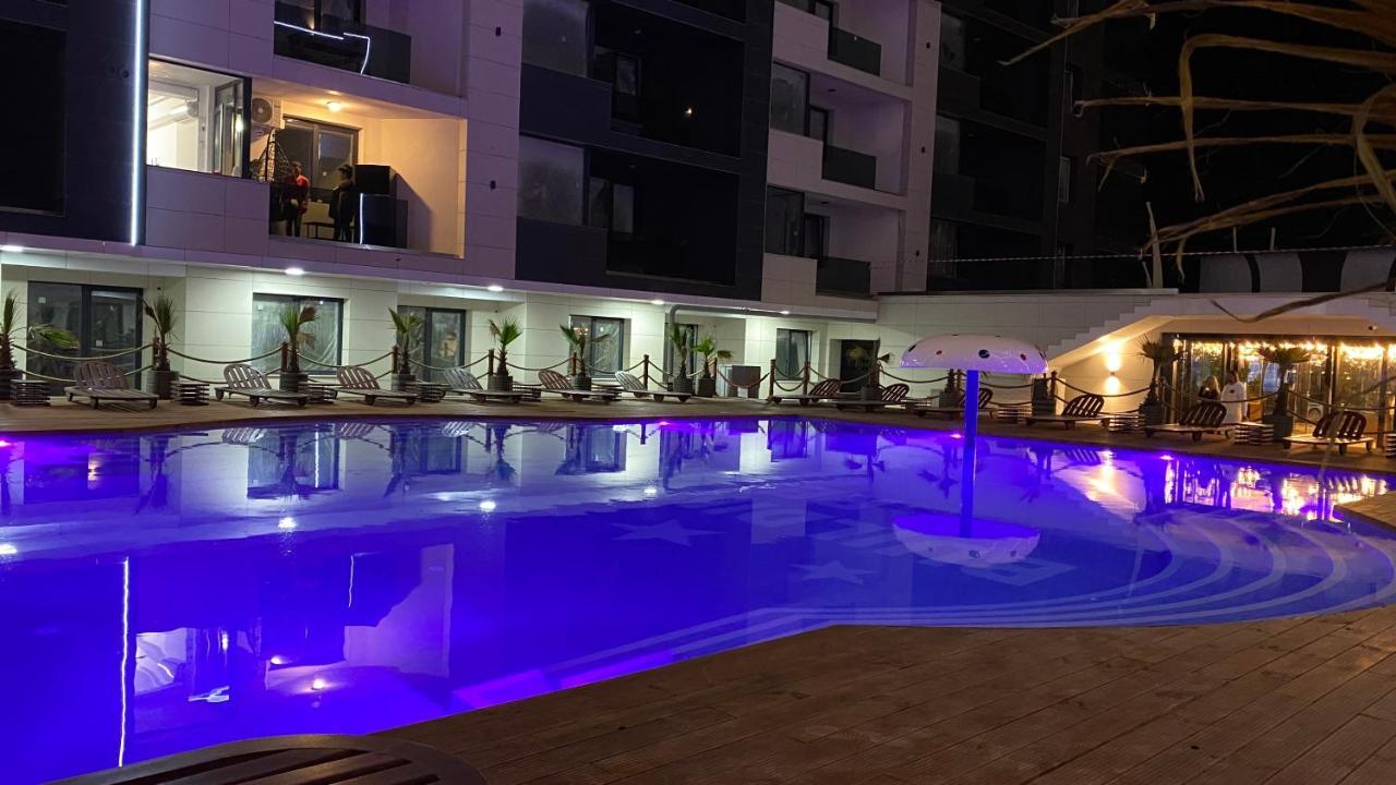 Năvodari Seaview Deluxe Double Studio - Beachfront Resort מראה חיצוני תמונה