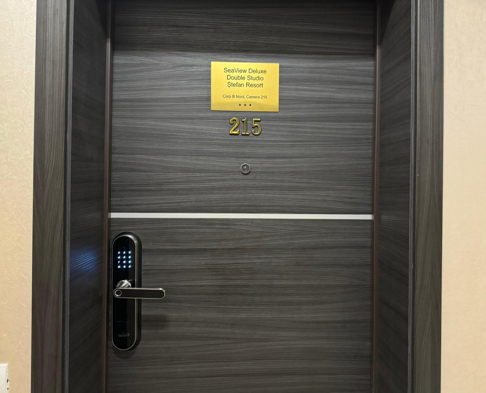Năvodari Seaview Deluxe Double Studio - Beachfront Resort מראה חיצוני תמונה