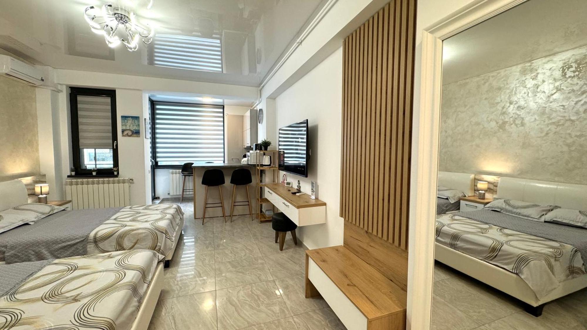 Năvodari Seaview Deluxe Double Studio - Beachfront Resort מראה חיצוני תמונה