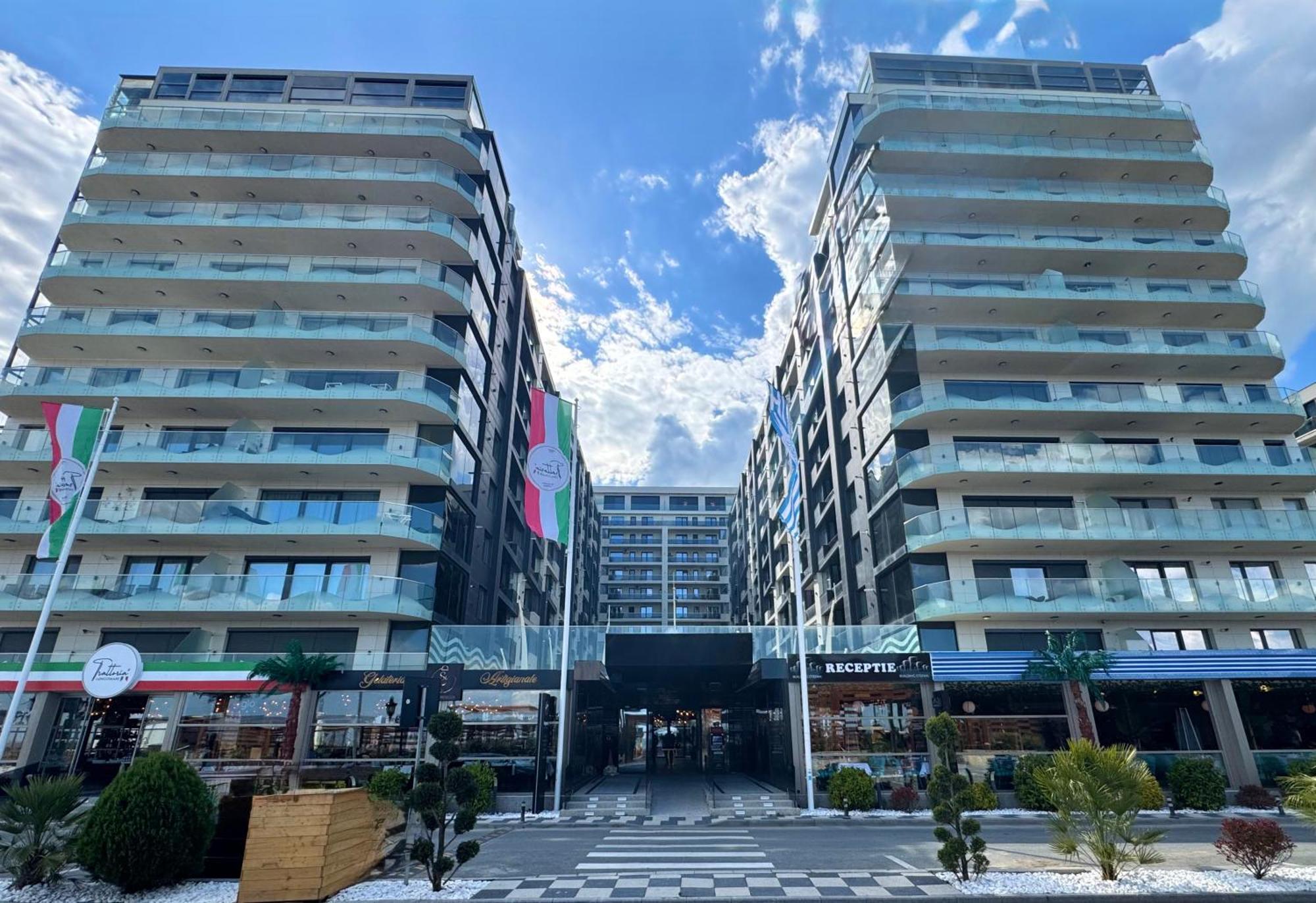 Năvodari Seaview Deluxe Double Studio - Beachfront Resort מראה חיצוני תמונה